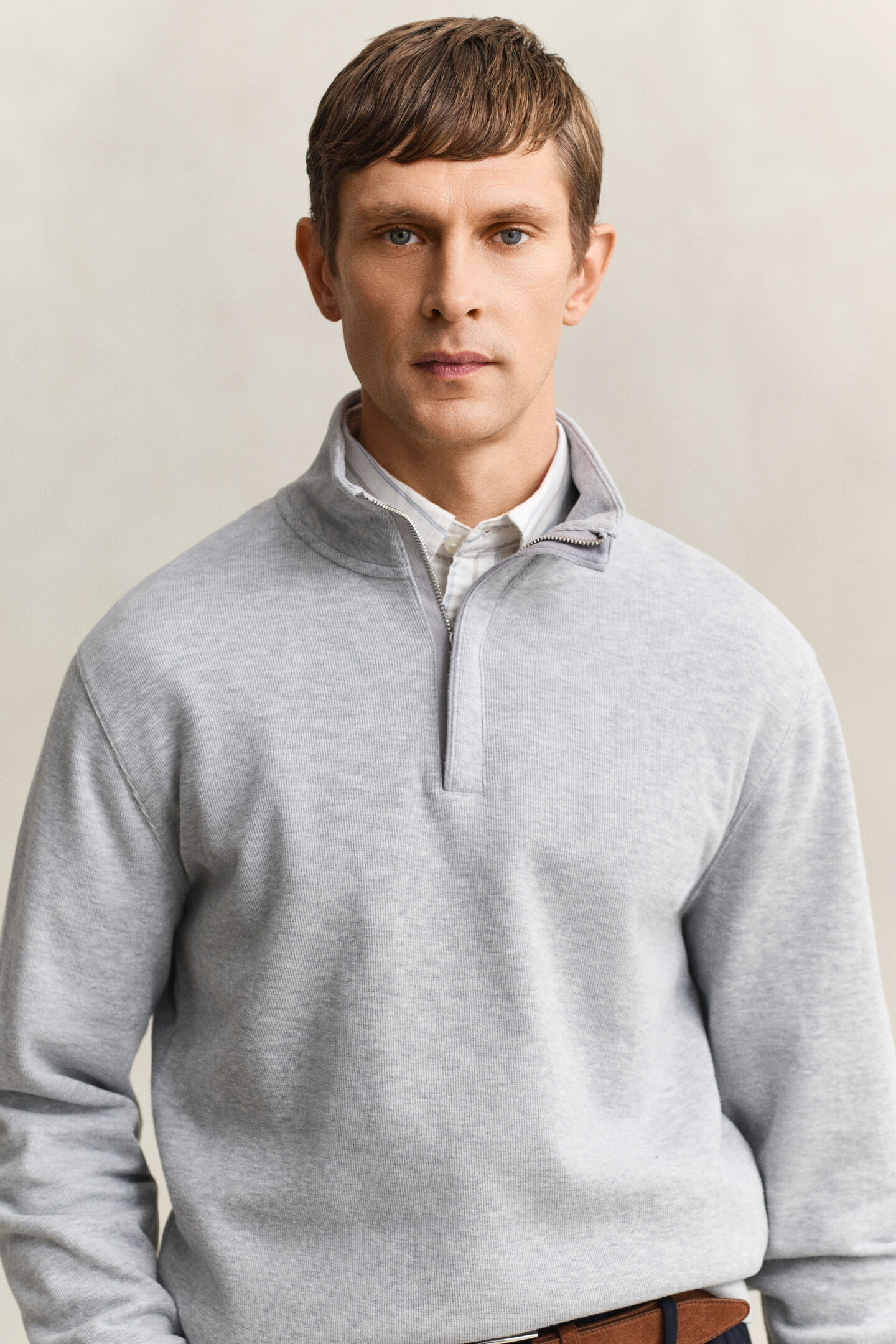 Sacker Rib sweatshirt med halv lynl&aring;s