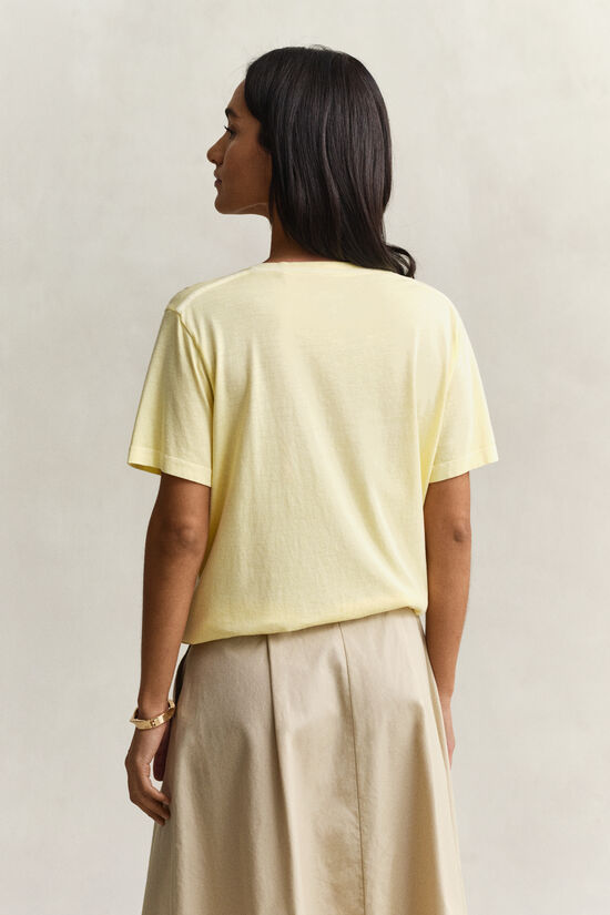 Vasket Shield T-shirt med V-hals